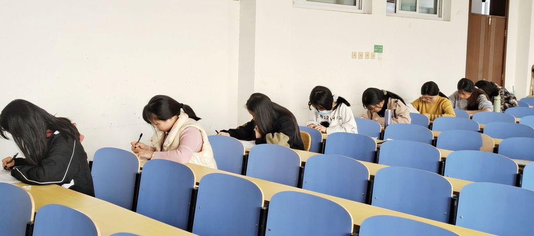 图片2.jpg 图片2.jpg