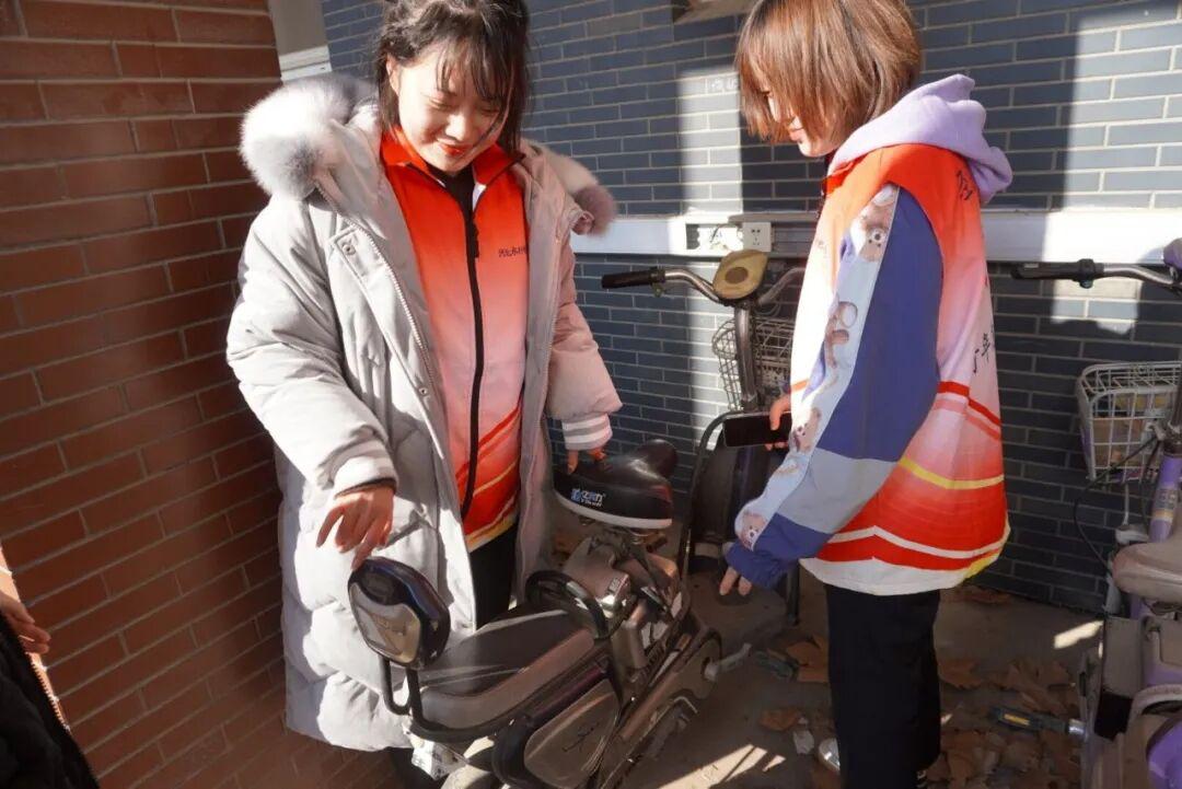 图片24.jpg 图片24.jpg