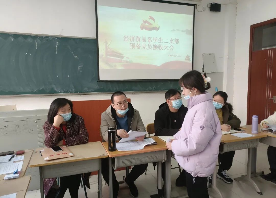 康老师.jpg 康老师.jpg