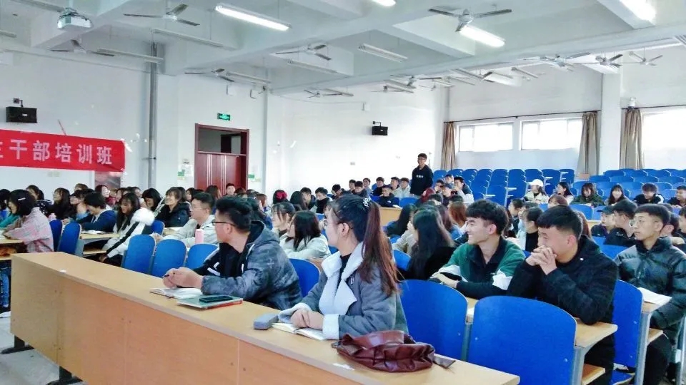 QQ图片20201123110926.jpg QQ图片20201123110926.jpg