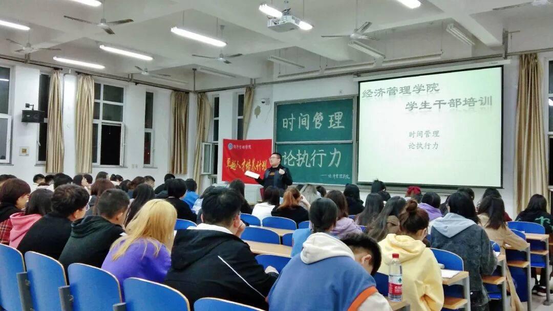 图片3.jpg 图片3.jpg