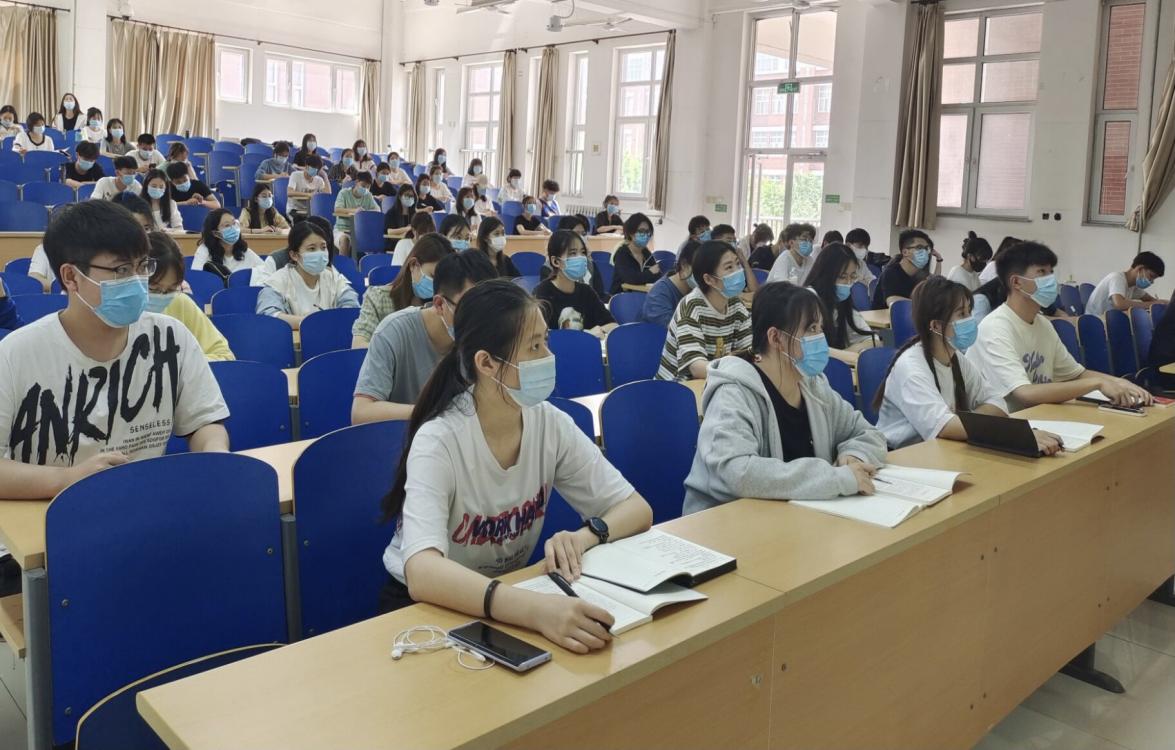 图片2.jpg 图片2.jpg