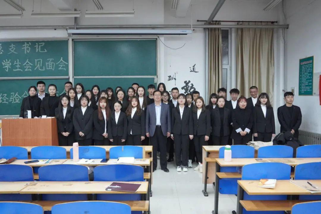 图片5.jpg 图片5.jpg