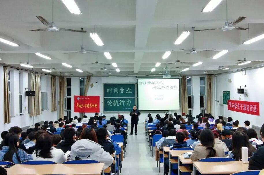 图片4.jpg 图片4.jpg