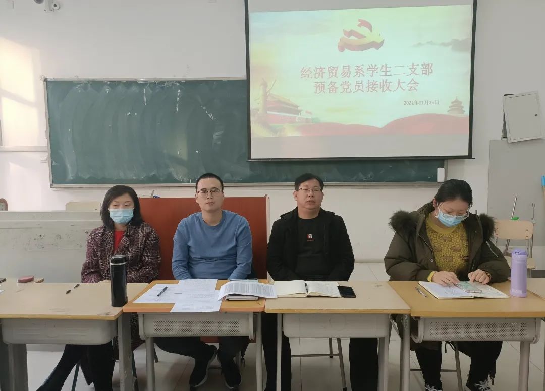 康老师3.jpg 康老师3.jpg